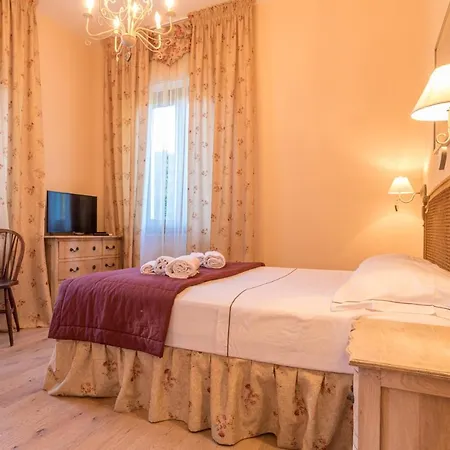 Villa Giardino Di *